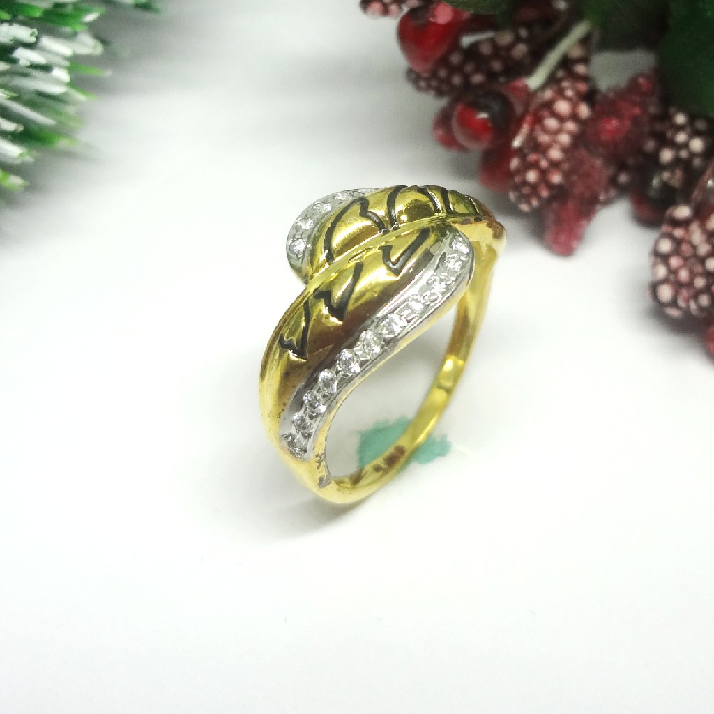 916 gold cz diamond ladies ring