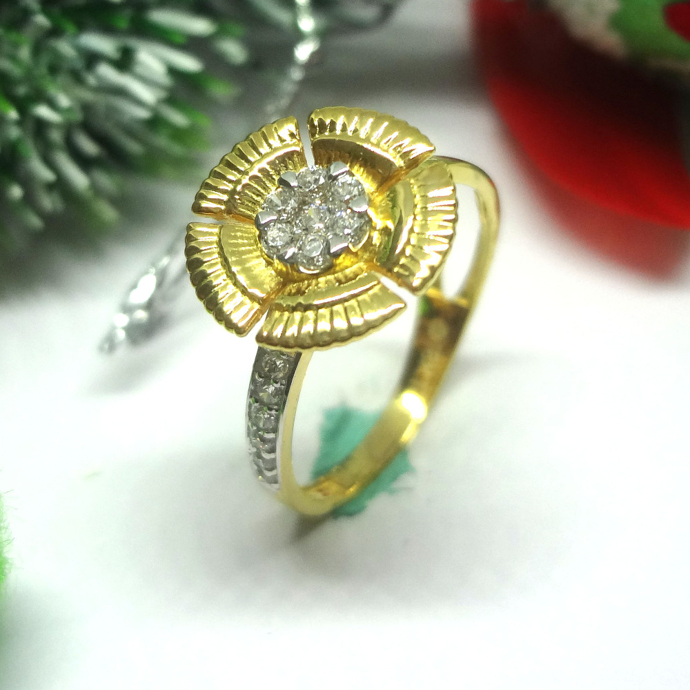 916 gold cz diamond ladies ring