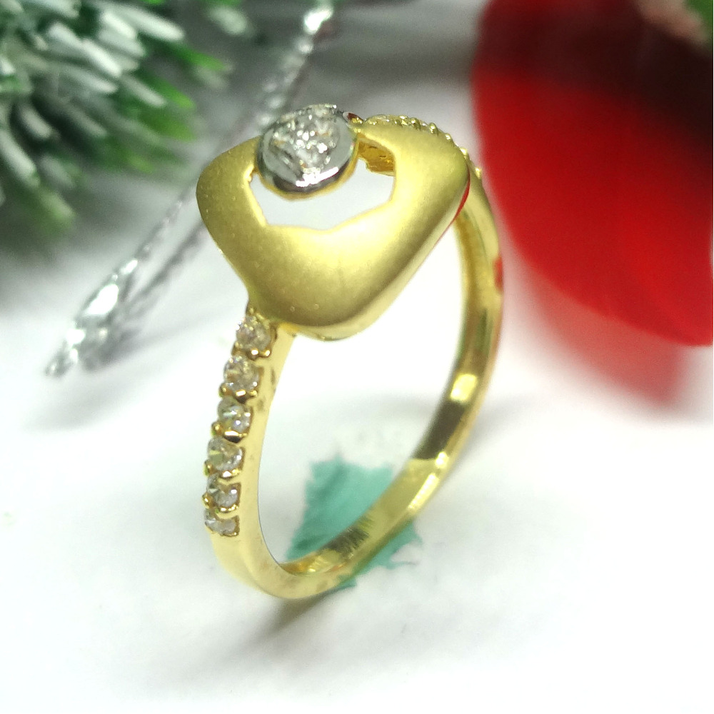 916 gold cz diamond ladies ring