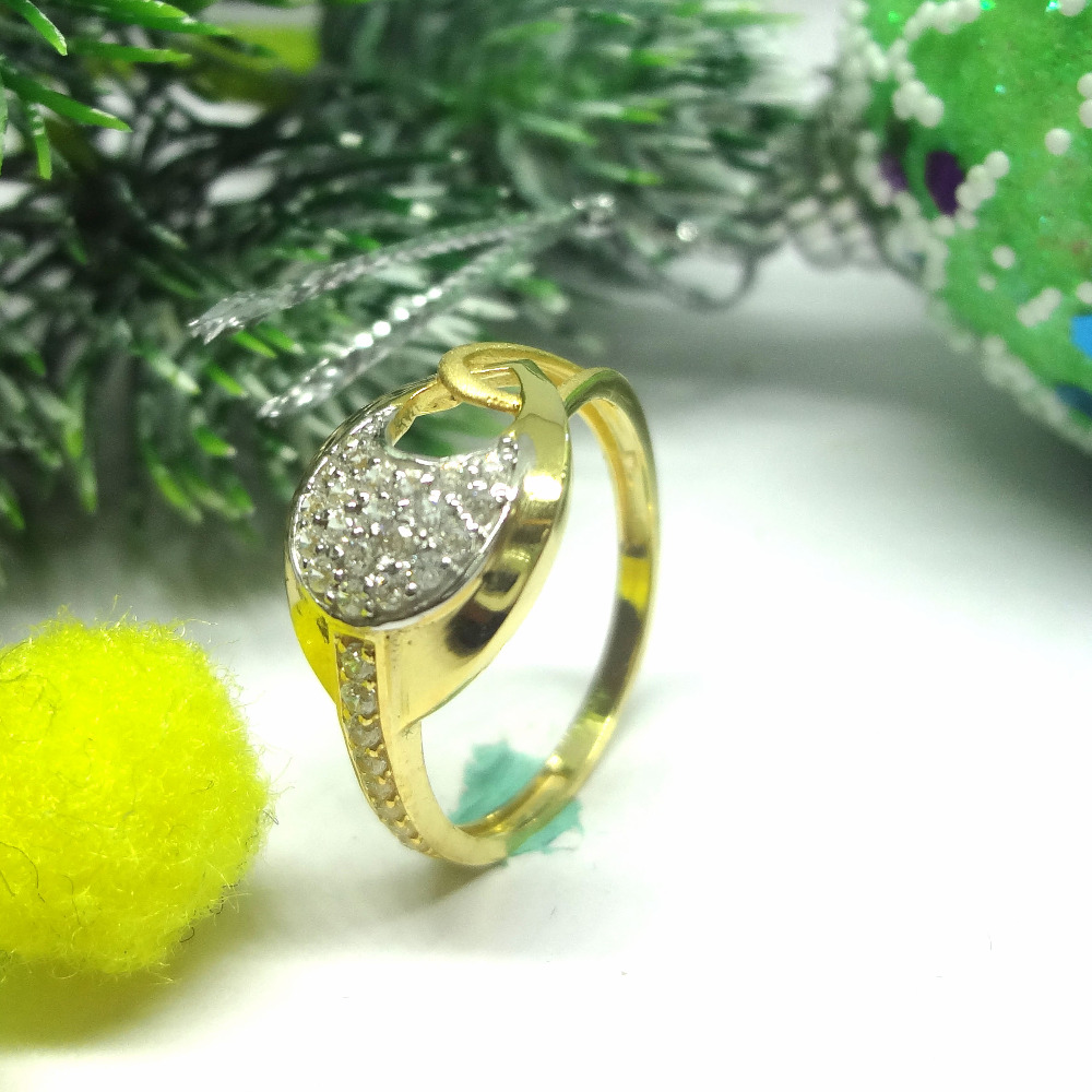 916 gold cz diamond ladies ring