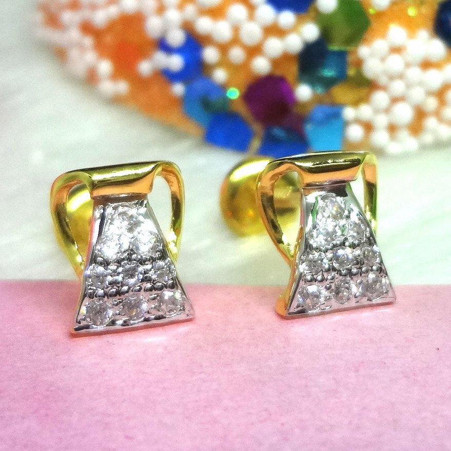 916 GOLD CZ DIAMOND STYLISH EARRING