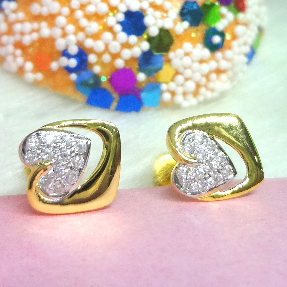 916 gold heart cz earrings