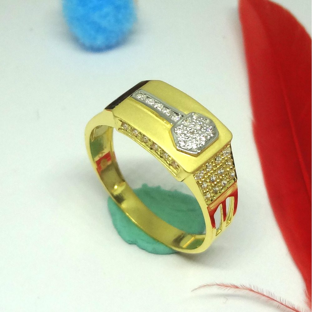 916 GOLD CZ DIAMOND HEXAGONAL PATTERN GENTS RING