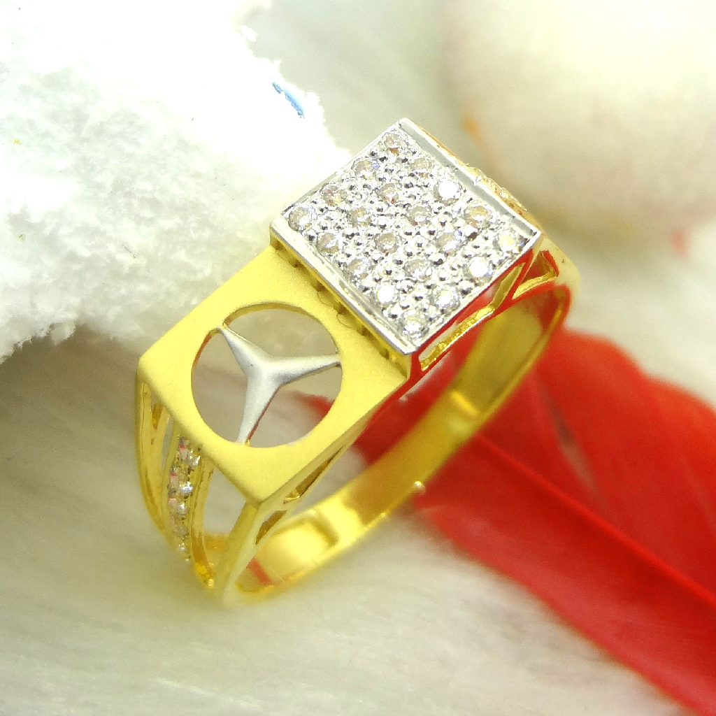 Mercedes symbol 22 kt gold diamond ring