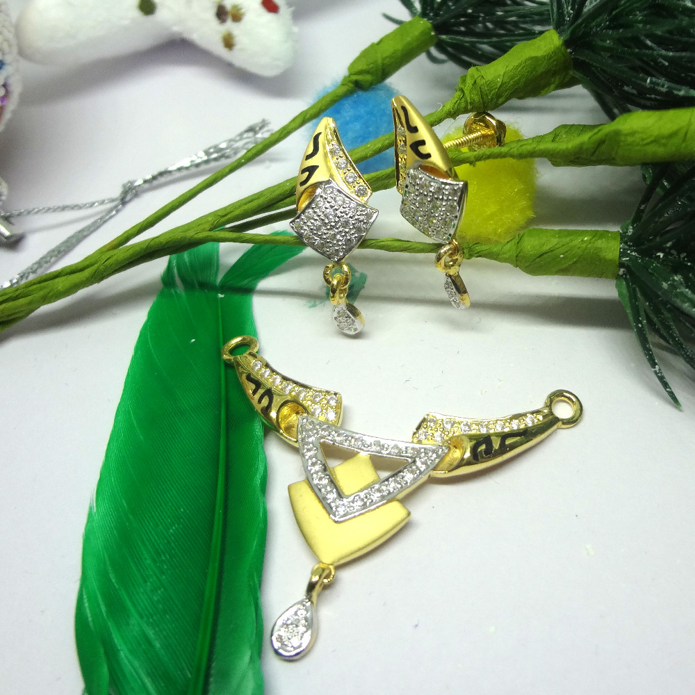916 Gold CZ diamond trio pattern Mangalsutra