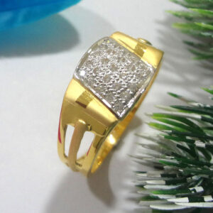 Contemporary design 22kt gold gents ring