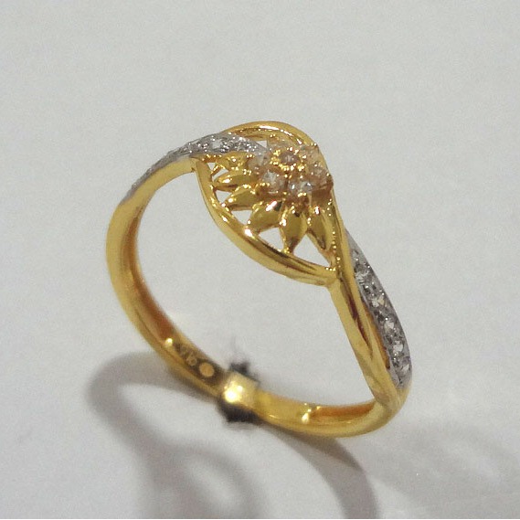 916 gold cz ladies ring lr-0749