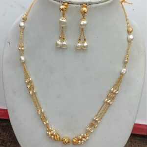 22kt gold with pearl classy necklace
