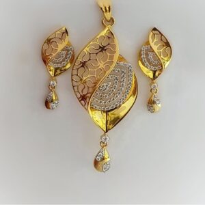 22KT Gold CZ Leaf Design Pendant Set