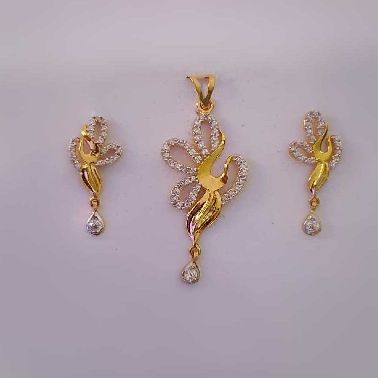 Fancy Pendant Set