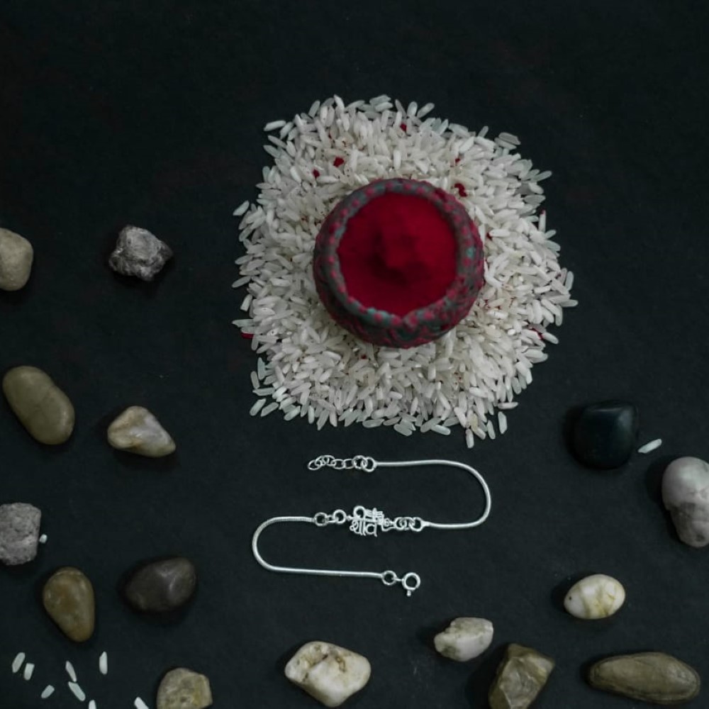 Silver Shining Rakhi