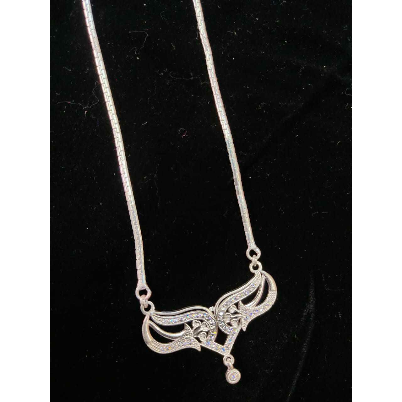 Cholel Nakshi Dull Finishing Chain With Pendant Ms-3170