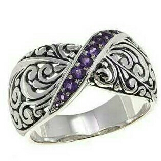 Silver Ladies Ring
