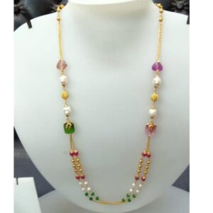 Gold trendy necklace for women