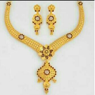 Gold Ladies Indian Fancy necklace Yellow