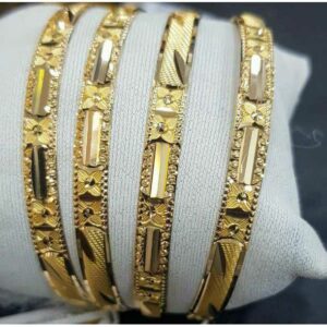 22kt 916  Machine Cut Attractive Bangles