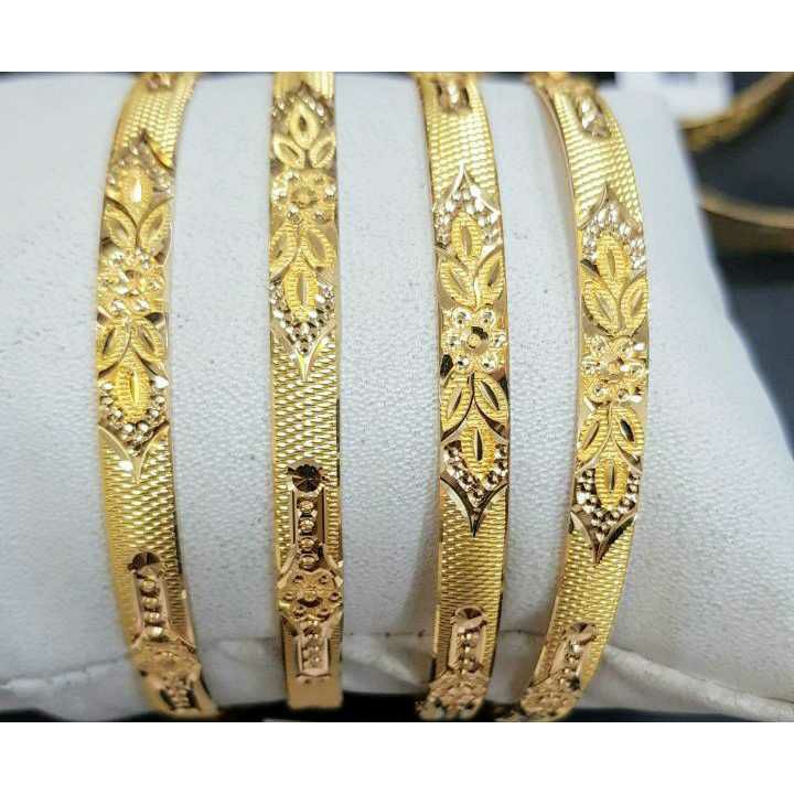 22kt 916  Machine Cut Attractive Bangles