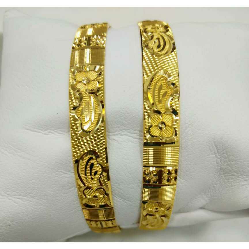 22kt 916  Machine Cut Attractive Bangles
