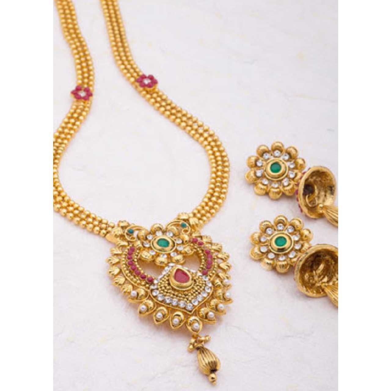 22K / 916 Gold Indian Modern Trendy Necklace Set