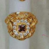 18K Gold Ladies Indian Fancy Ring Yellow