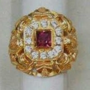 18K Gold Ladies Indian Fancy Ring Yellow