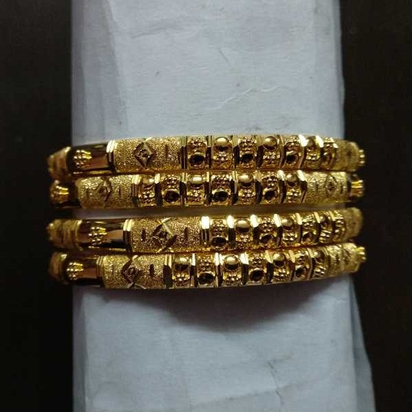 18K Gold Ladies Indian Fancy Bangles Yellow