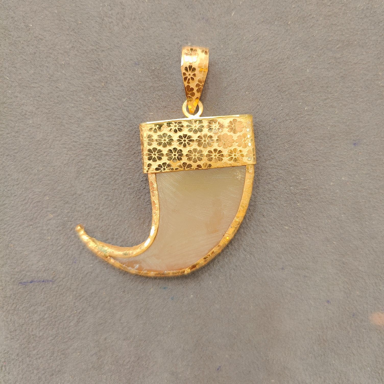 916 Gold Pendant For Men