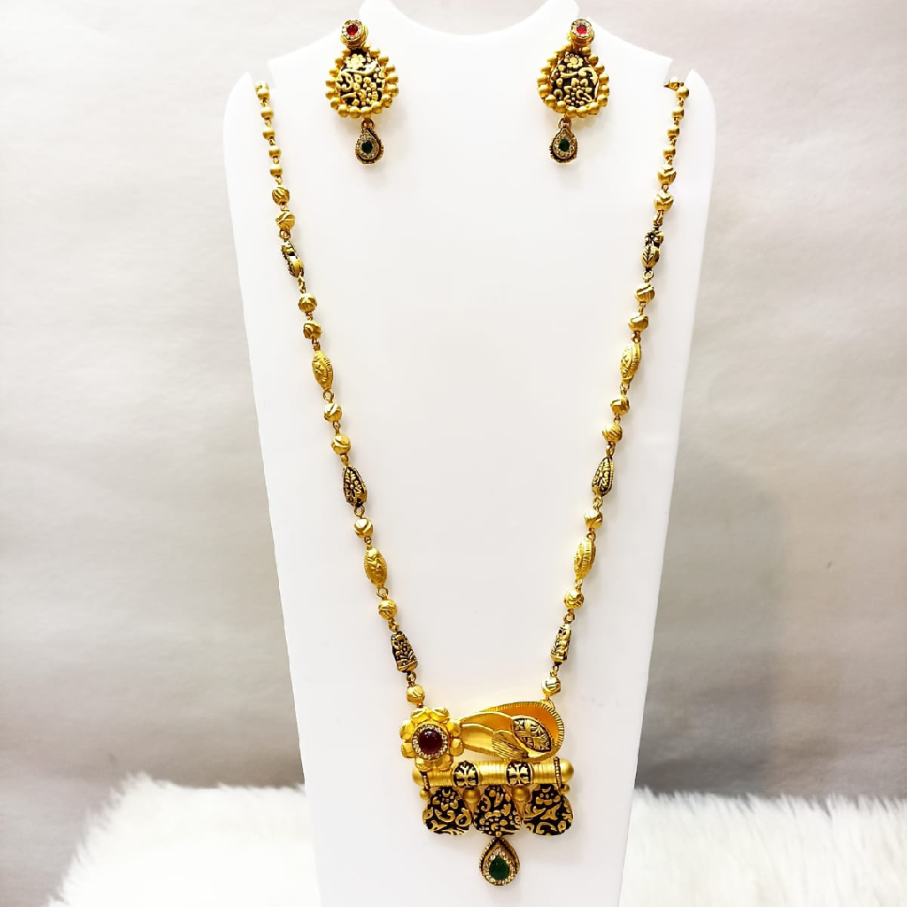 22k gold Jadtar Necklace set