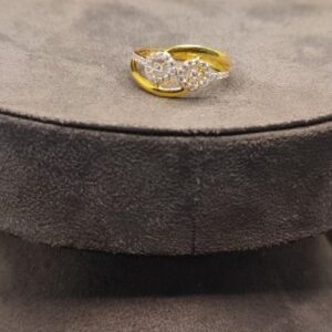 22kt gold two flower cz ring