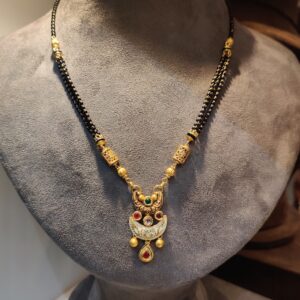 22 carat gold antique mangalsutra dokia