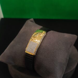 22 carat gold jaguar antique gents bracelet