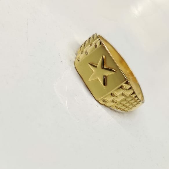 22 carat 916 fancy gents ring