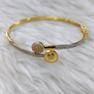 carat antique bracelet