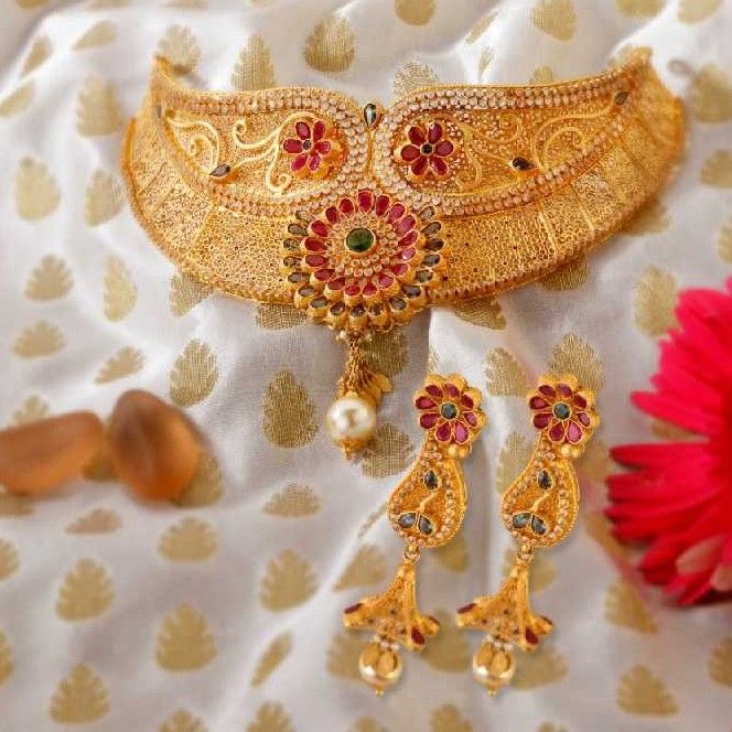 22KT Gold Antique Chokar Bridal Set