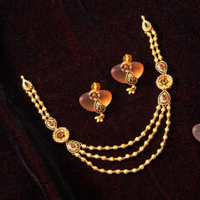 22KT Gold Antique Short Necklace Set