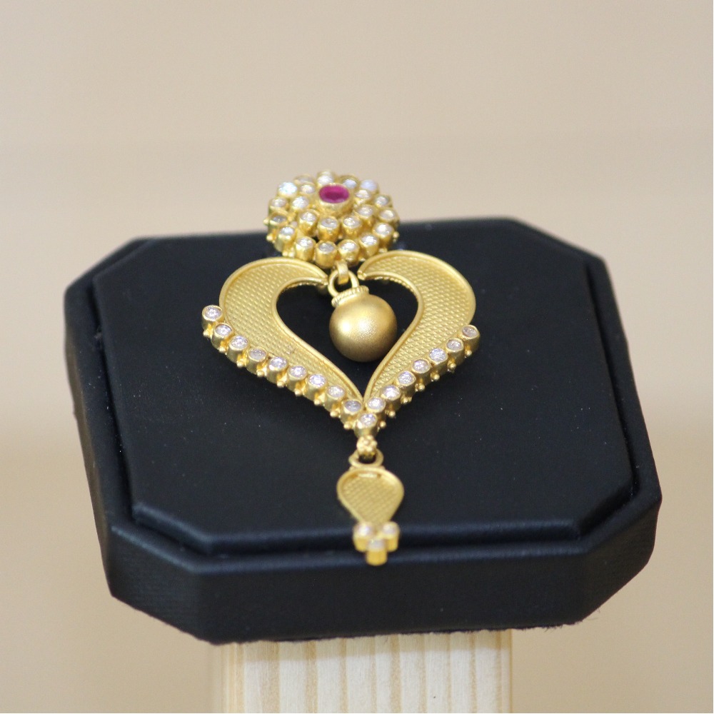 22K / 916 Gold Polki Ladies pendant