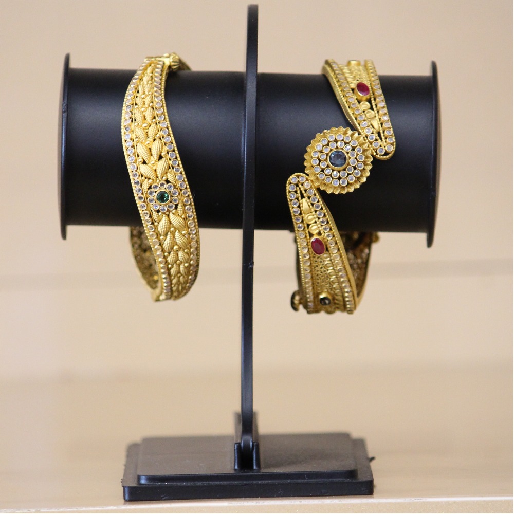 22KT Yellow Gold Ladies Polki Ladies Bridal Kada