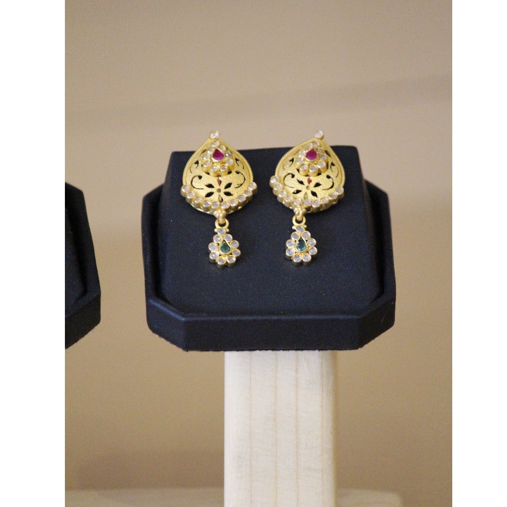 22KT Yellow Gold Polki Pendent Set