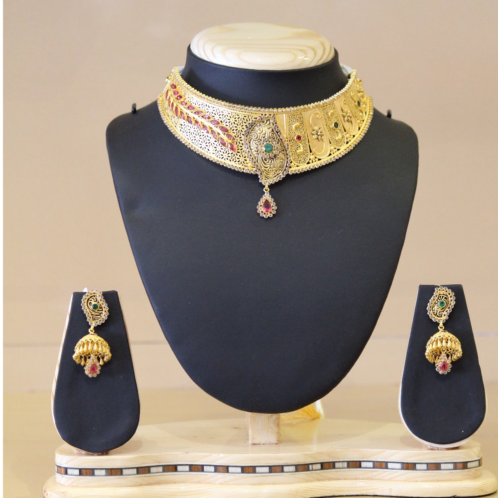 22KT Yellow Gold Fancy Polki Designer Bridal Necklace Set
