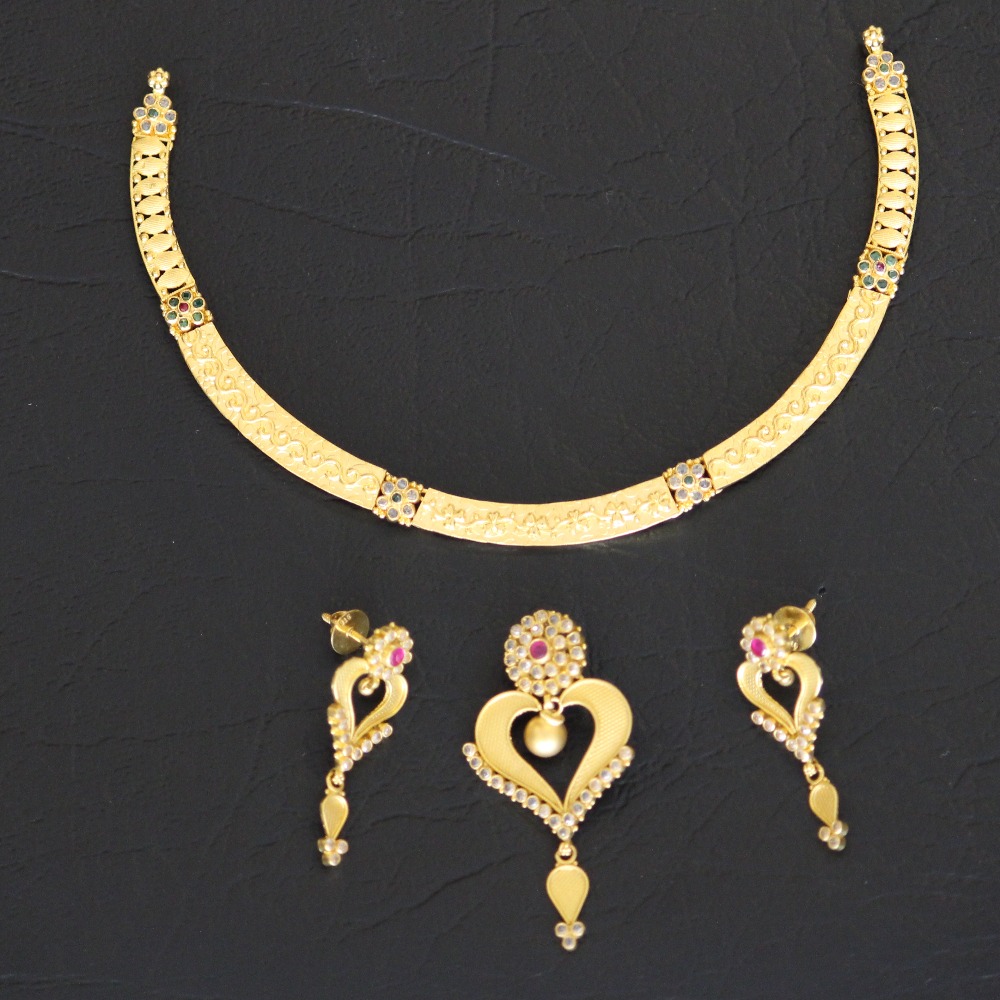 22K / 916 Gold Polki Charming Modern Necklace Set