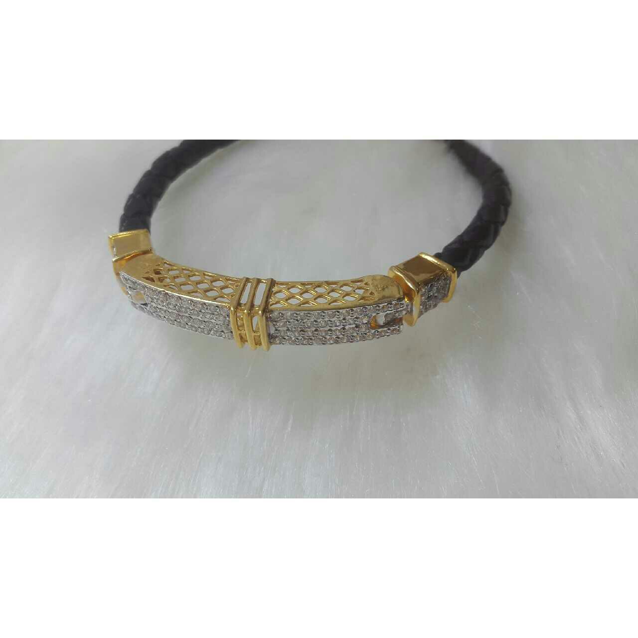 22K / 916 Gold Indian Gents Classic Bracelet