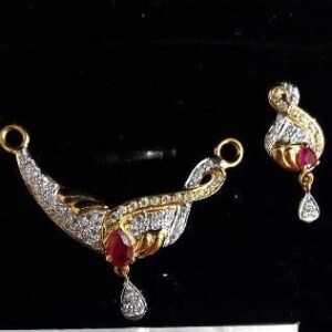 22KT Gold Ladies Indian Fancy Pendant Set