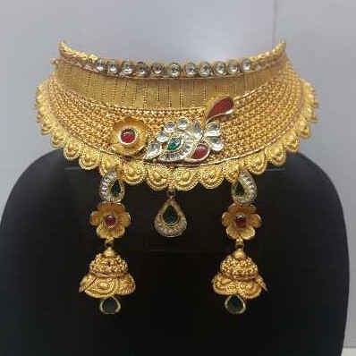 22KT Gold Ladies Kundan Antique Necklace Set