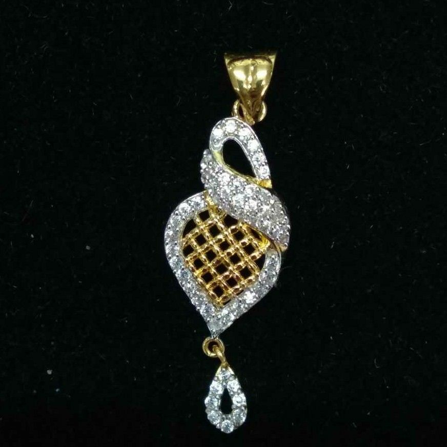 22K / 916 Gold Ladies Italian V Prong Heart Pendant Set