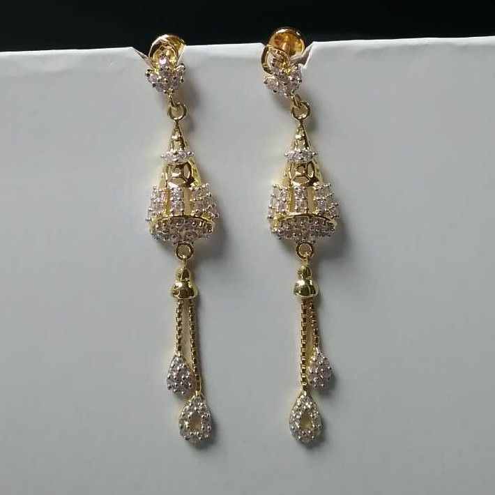 22KT Gold Ladies Indian Fancy Tops With Chain Latkan