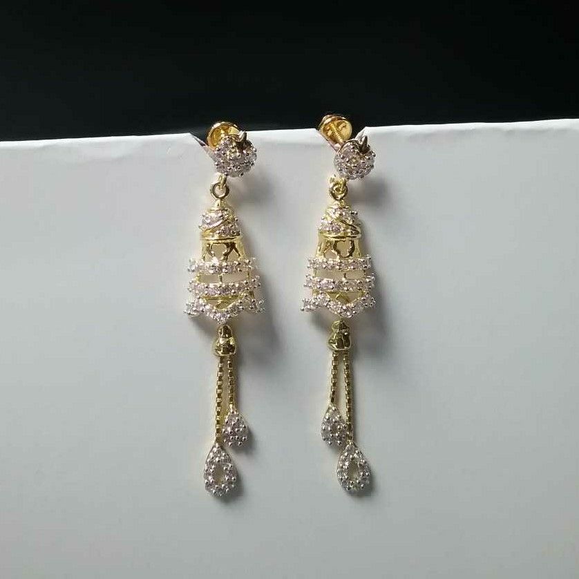 22KT Gold Ladies V Prong Stylish Tops With Chain Latkan
