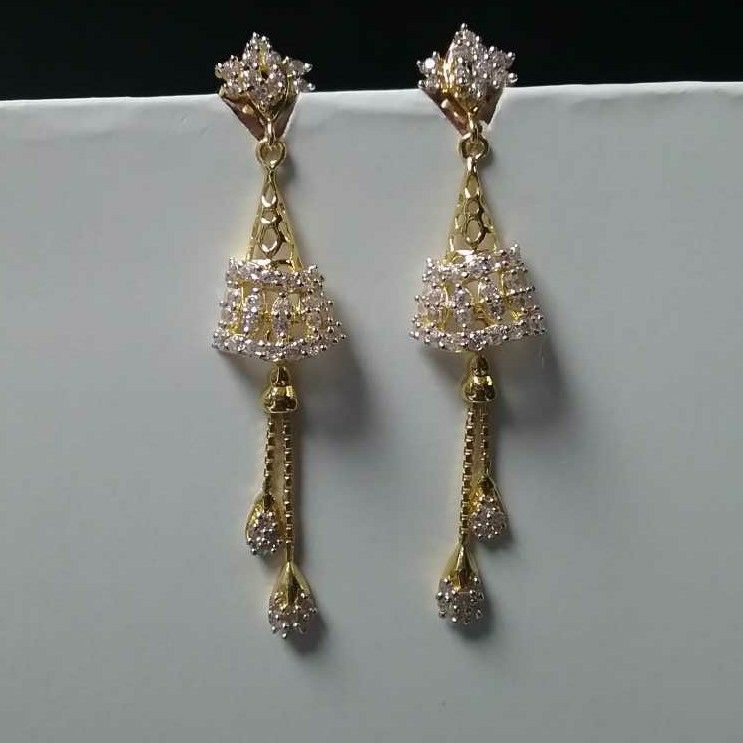 Designer 22KT Gold Ladies Earrings With Chain Latkan