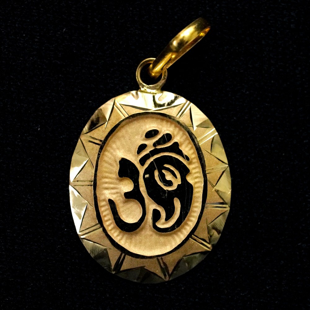 om pendants