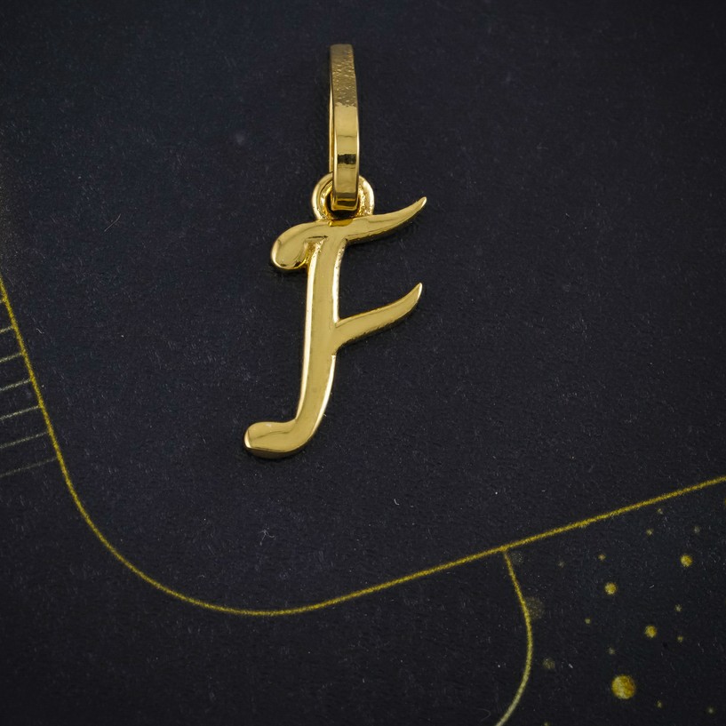 plean letter pendant
