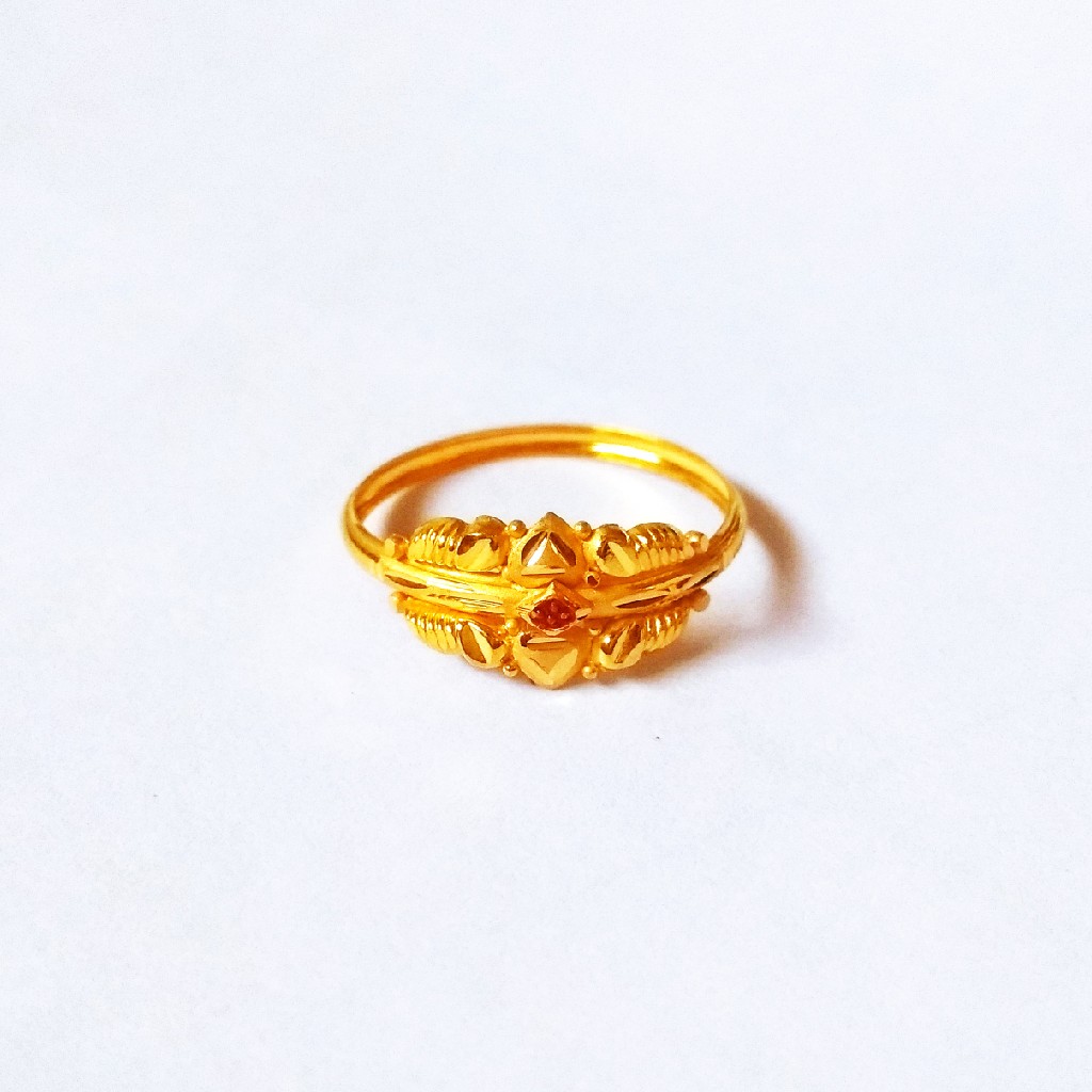 Ladies Ring